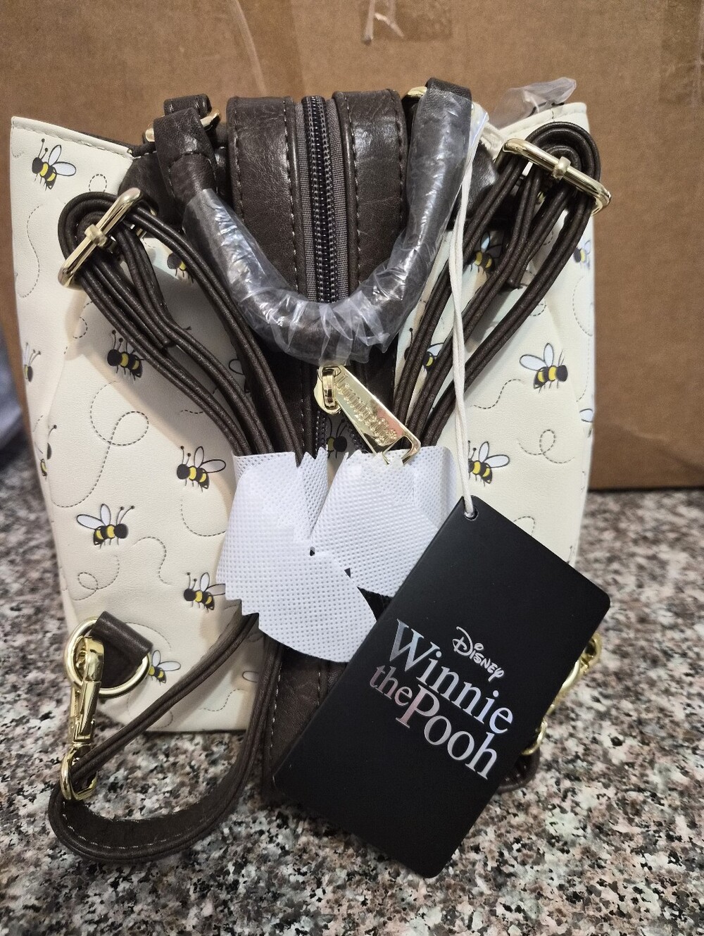 Disney Loungefly Winnie The Pooh Cream Bee Print Mini Backpack - Picture 2 of 4